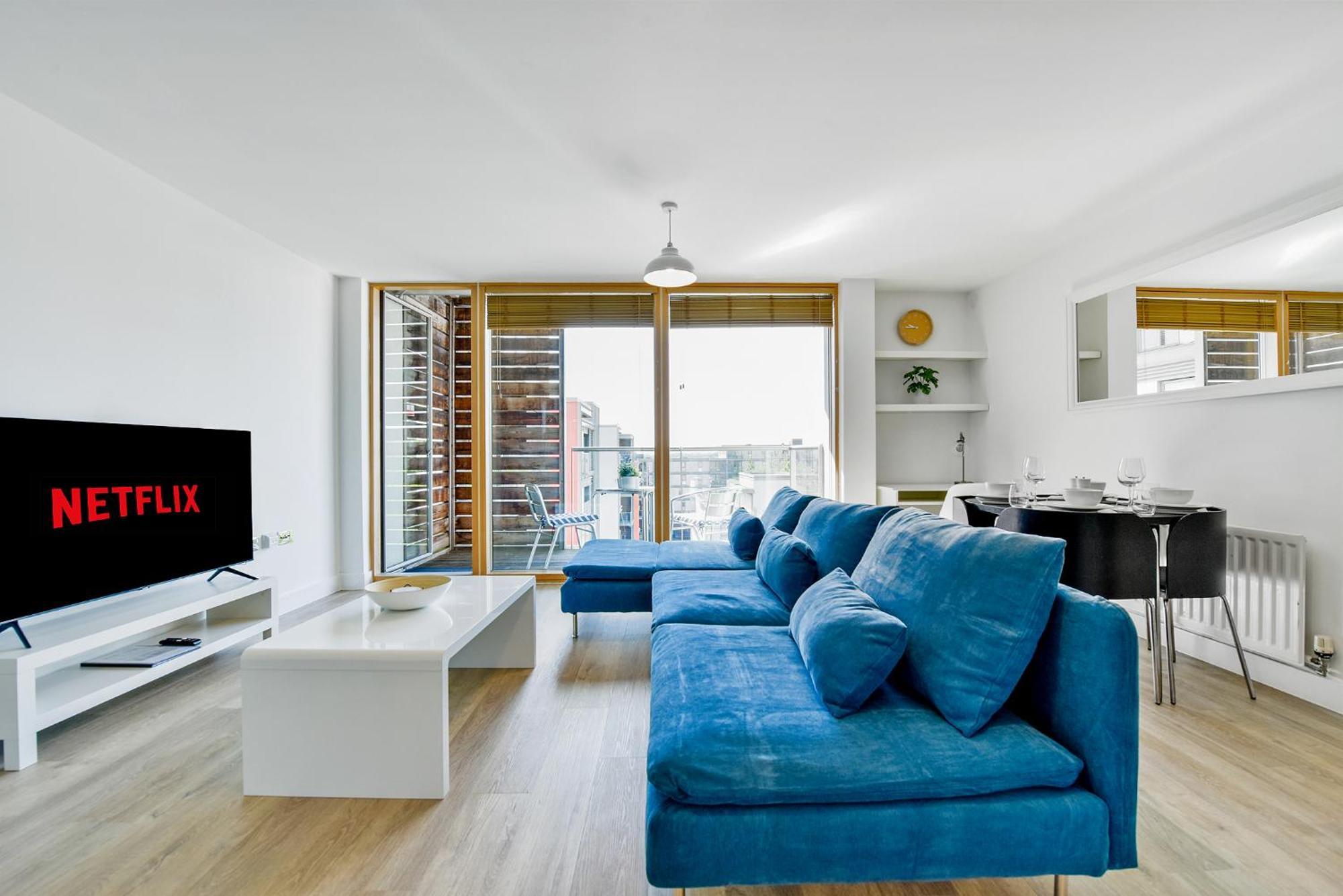 The Vizion Serviced Apartments From Pincott Properties - Free Parking, Private Balcony, And Wifi ミルトン・ケインズ エクステリア 写真
