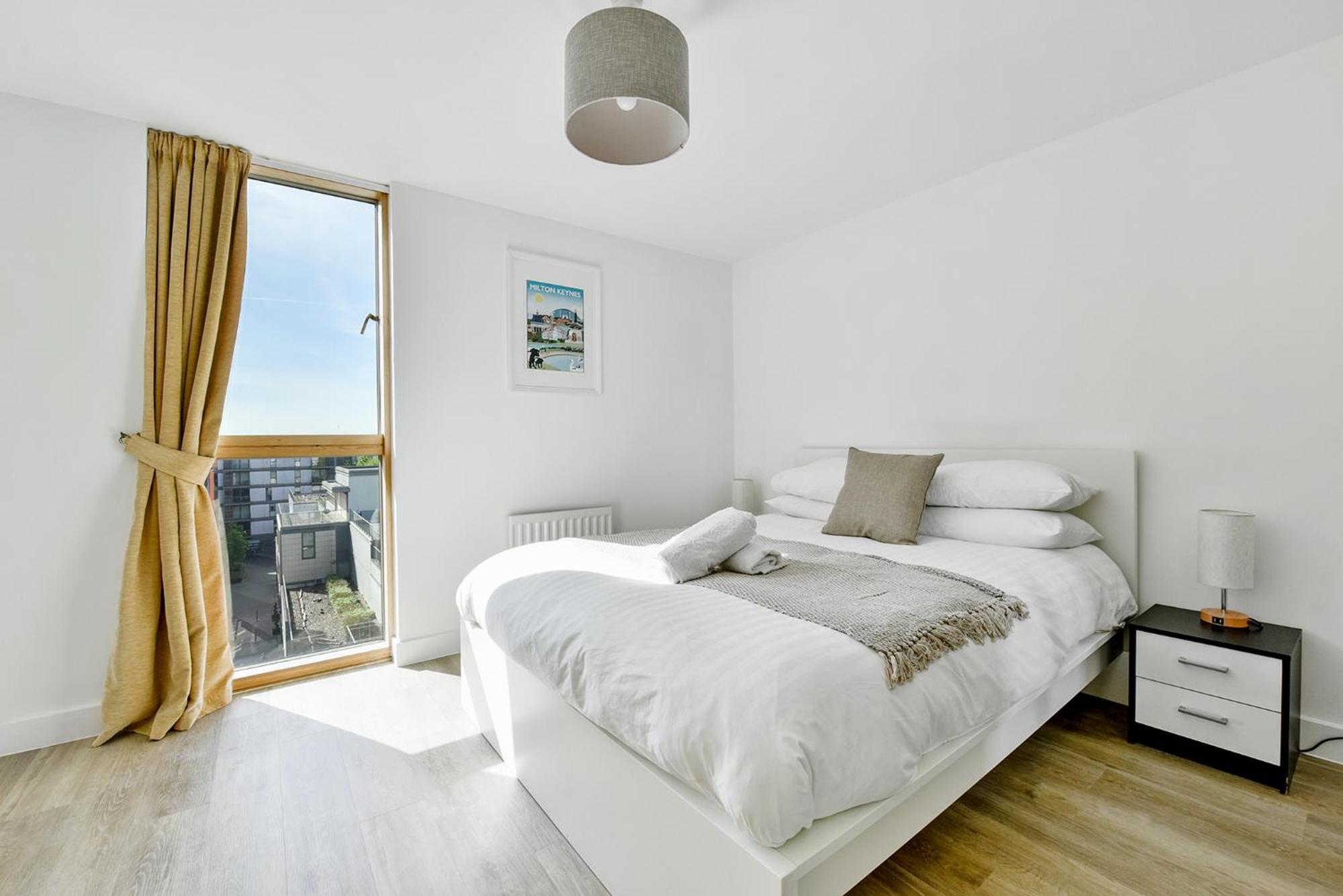 The Vizion Serviced Apartments From Pincott Properties - Free Parking, Private Balcony, And Wifi ミルトン・ケインズ エクステリア 写真