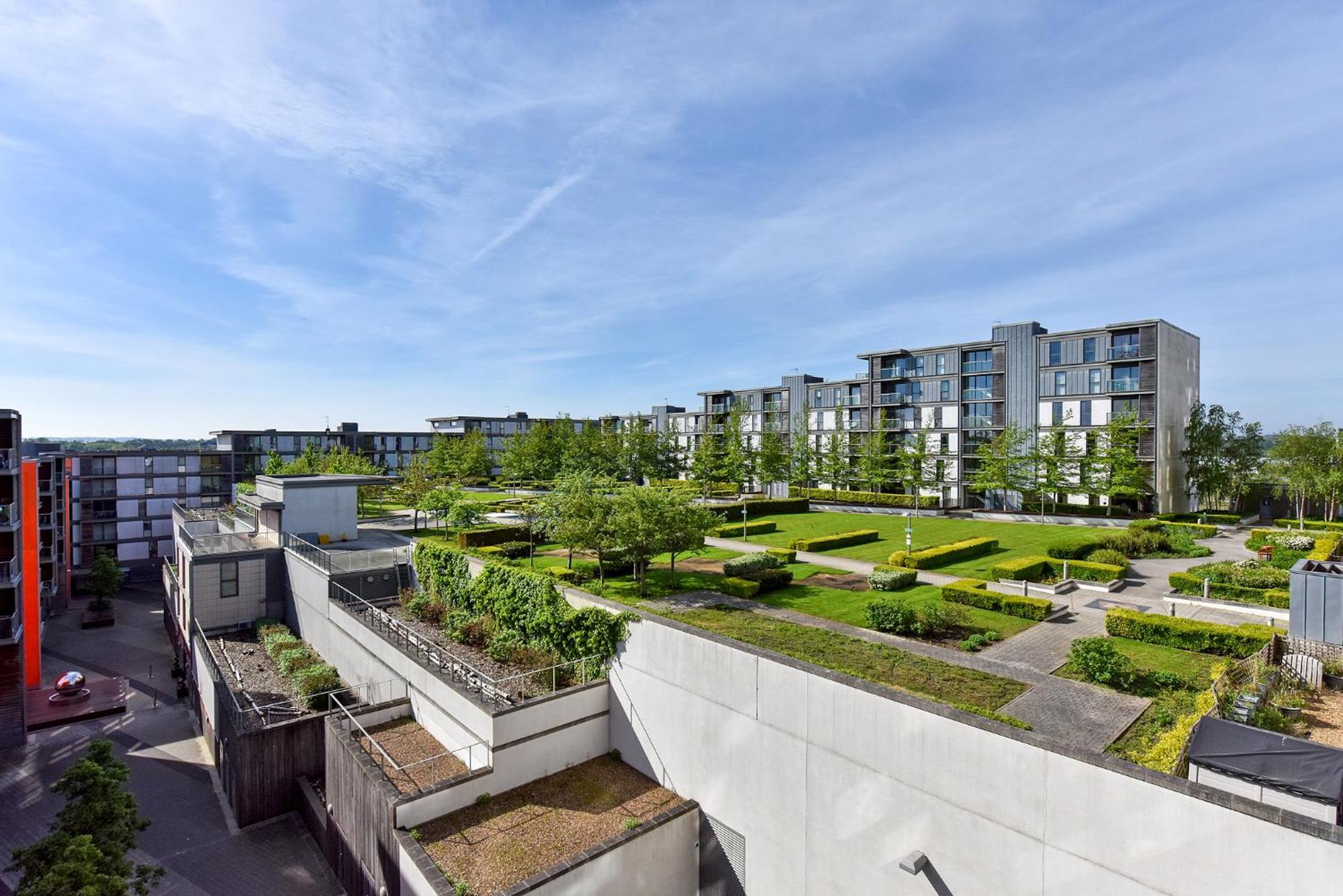 The Vizion Serviced Apartments From Pincott Properties - Free Parking, Private Balcony, And Wifi ミルトン・ケインズ エクステリア 写真